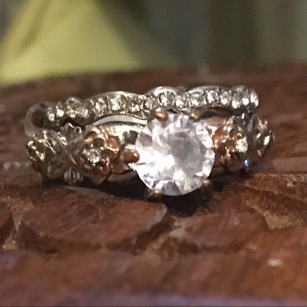 Costume ring set